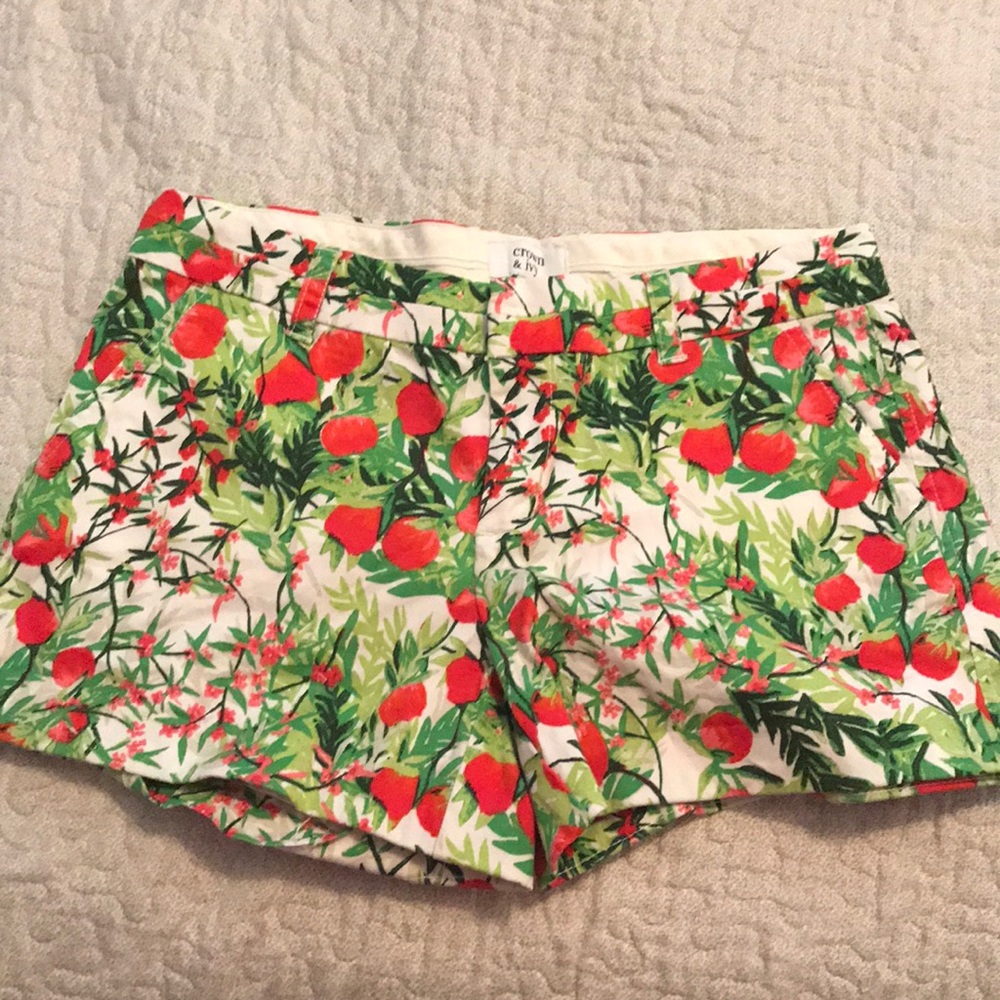 Patterned shorts